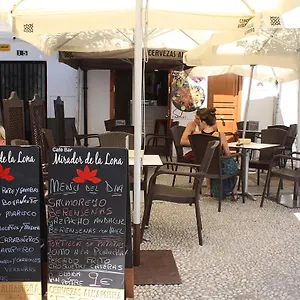 Mirador De La Lona 아파트